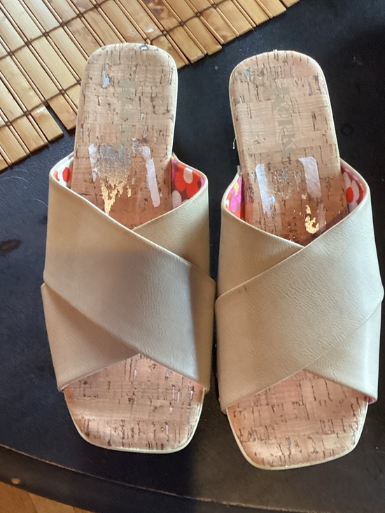 korks Shoes - Kork-Ease Beige Crisscross Cork Slide Mules